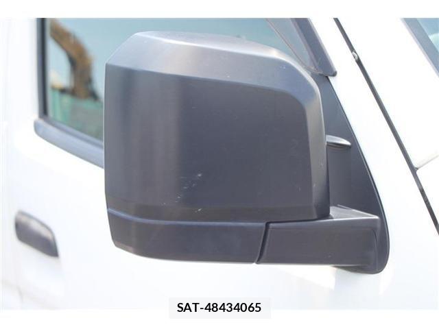 Toyota HIACE VAN 2021-04 7981368-15