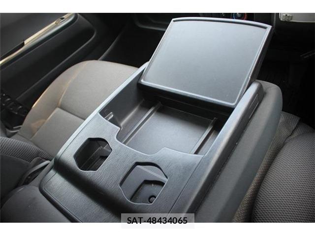 Toyota HIACE VAN 2021-04 7981368-25