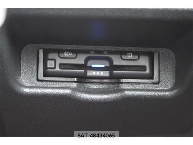 Toyota HIACE VAN 2021-04 7981368-3