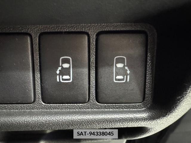 Toyota HIACE VAN 2017-07 7981370-20