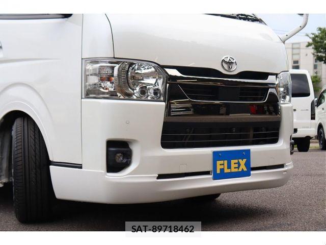 Toyota HIACE VAN 2023-01 7981364-9