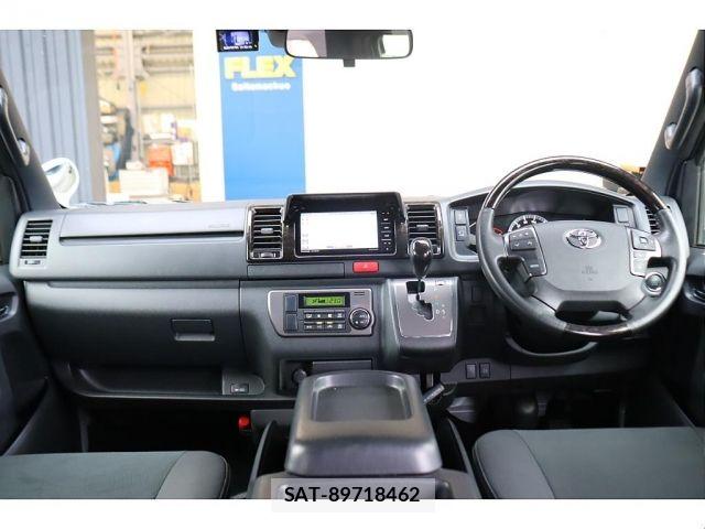Toyota HIACE VAN 2023-01 7981364-1
