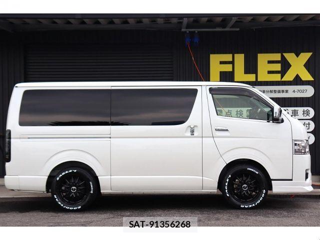 Toyota HIACE VAN 2022-01 7981362-15
