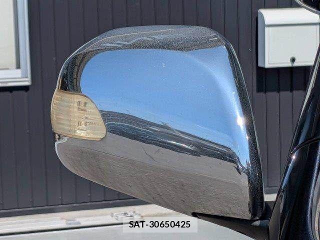Toyota HIACE VAN 2006-10 7981372-25
