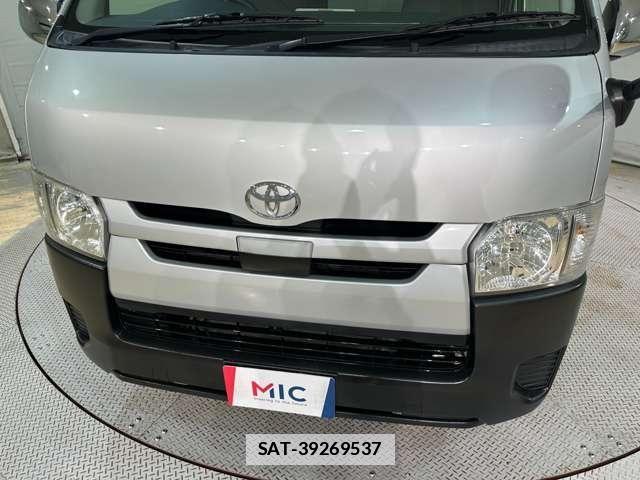Toyota HIACE VAN 2019-05 7981369-20