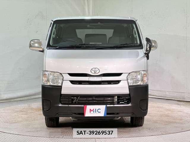 Toyota HIACE VAN 2019-05 7981369-2