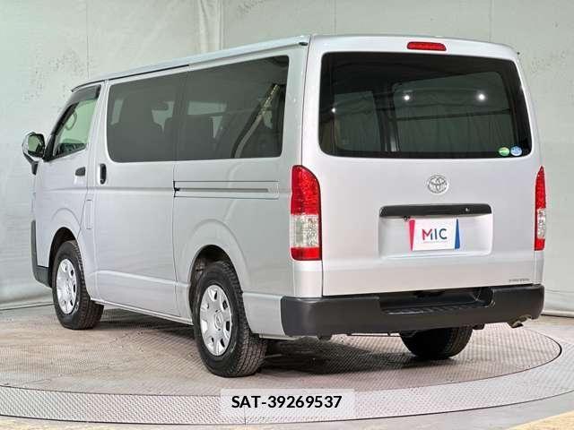 Toyota HIACE VAN 2019-05 7981369-6