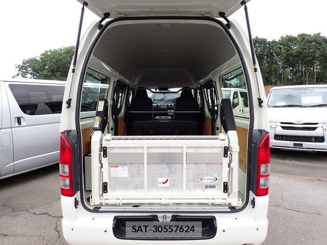 Toyota HIACE VAN 2022-03 8038823-5