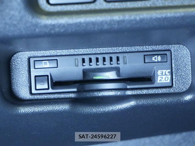 Toyota HIACE VAN 2025-12 8038788-22