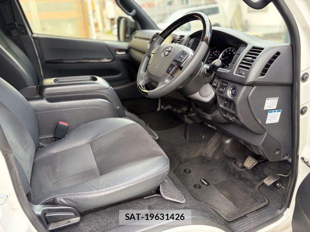 Toyota HIACE VAN 2021-03 8038838-2
