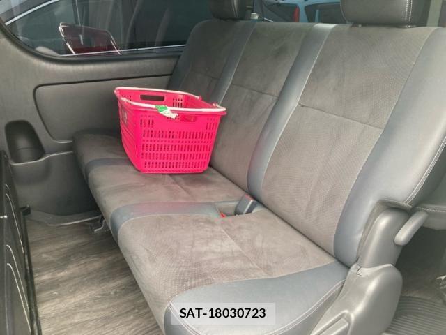 Toyota HIACE VAN 2021-08 8038822-20
