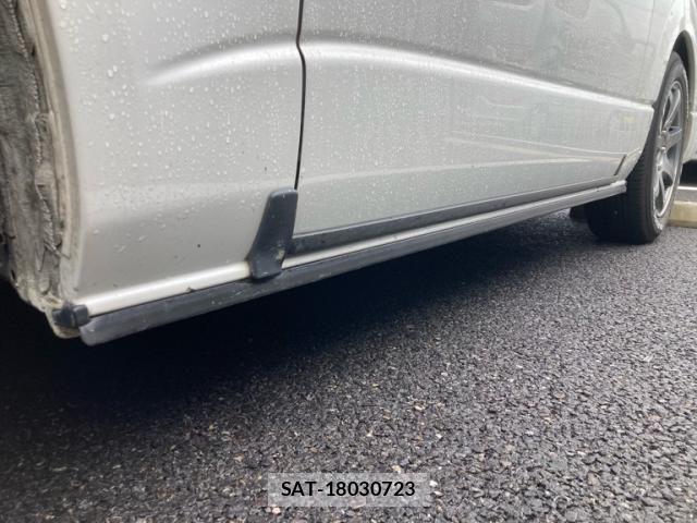 Toyota HIACE VAN 2021-08 8038822-28