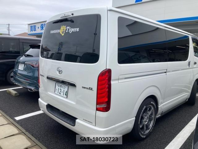 Toyota HIACE VAN 2021-08 8038822-4