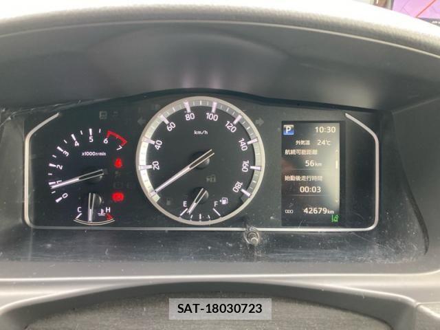 Toyota HIACE VAN 2021-08 8038822-7