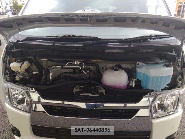 Toyota HIACE VAN 2025-10 8038814-14