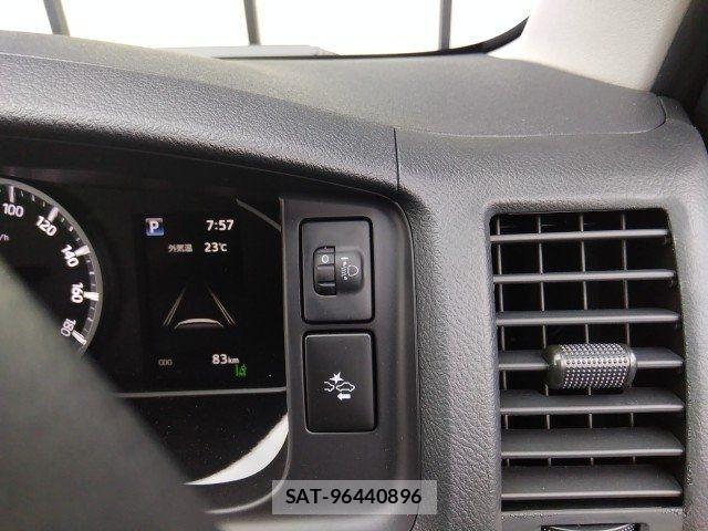 Toyota HIACE VAN 2025-10 8038814-22