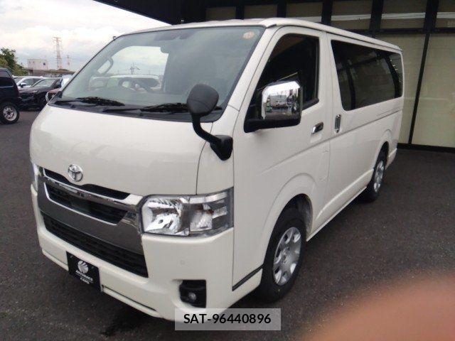 Toyota HIACE VAN 2025-10 8038814-5