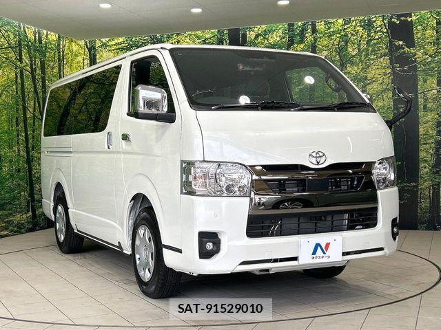 Toyota HIACE VAN 2025-11 8038805-15