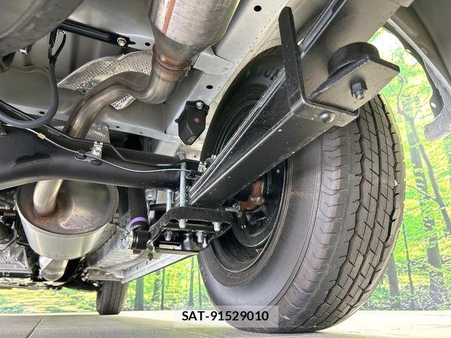 Toyota HIACE VAN 2025-11 8038805-19