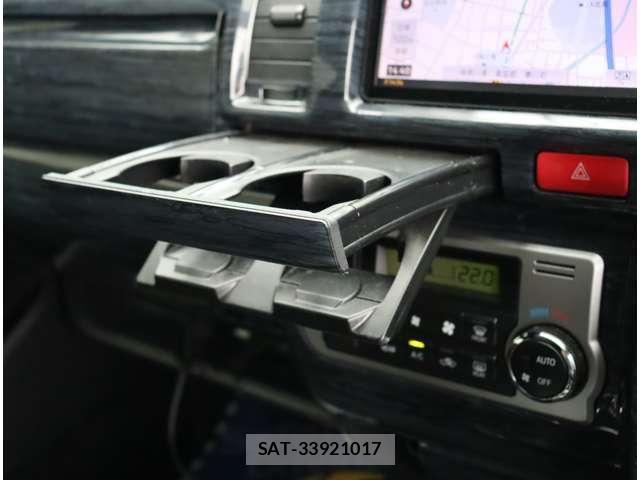 Toyota HIACE VAN 2018-09 8038828-12