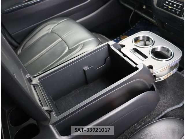 Toyota HIACE VAN 2018-09 8038828-15