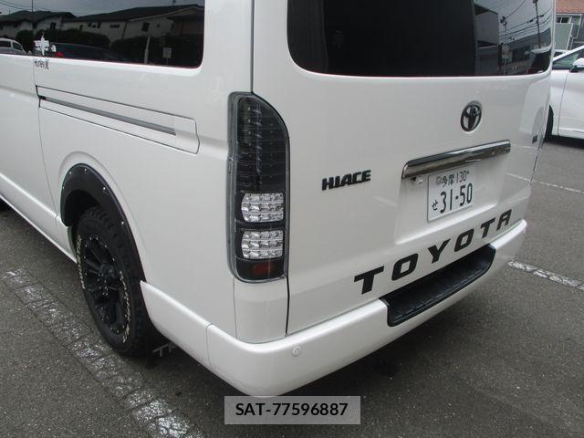 Toyota HIACE VAN 2017-12 8038824-20