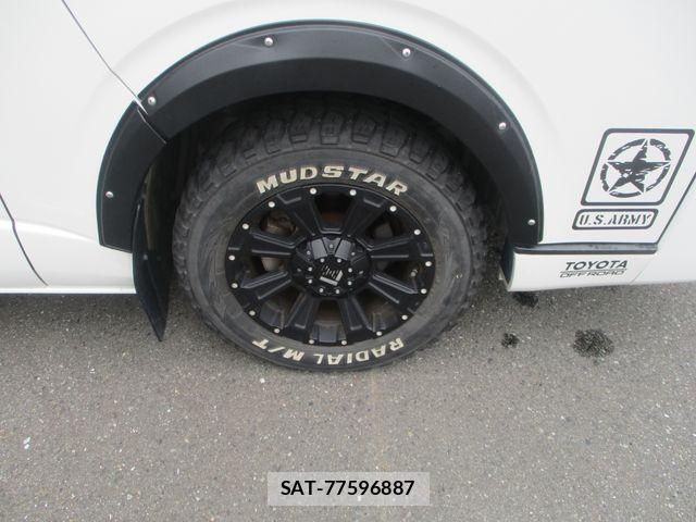 Toyota HIACE VAN 2017-12 8038824-4