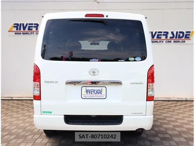 Toyota HIACE VAN 2015-07 8038839-19