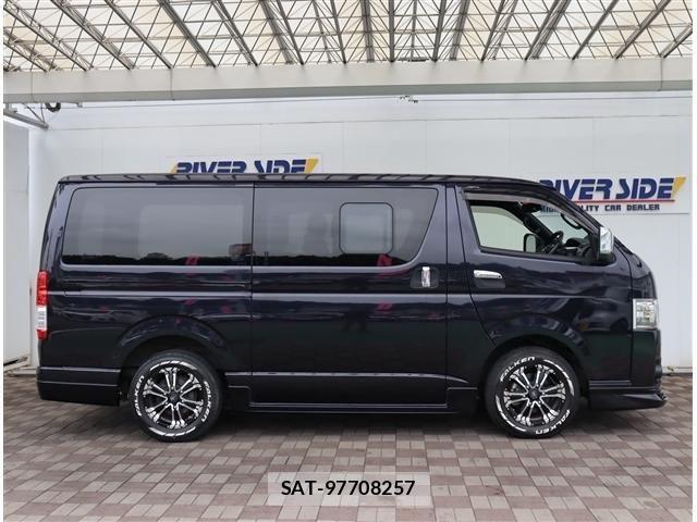 Toyota HIACE VAN 2021-11 8038796-3