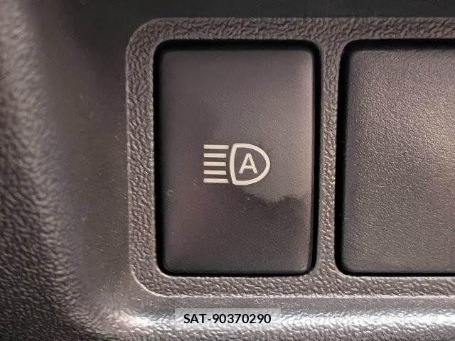 Toyota HIACE VAN 2021-07 8038834-9