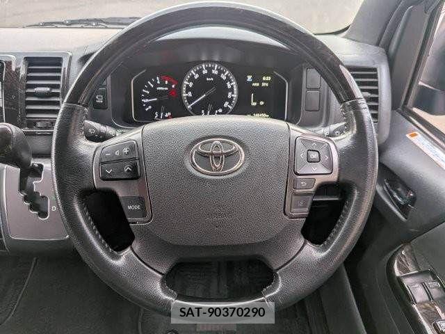 Toyota HIACE VAN 2021-07 8038834-13