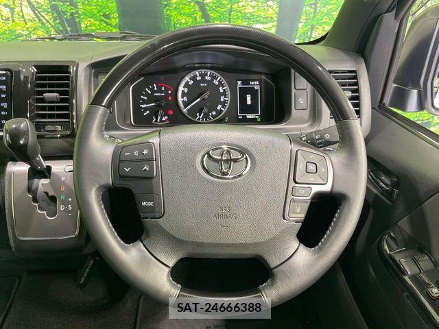 Toyota HIACE VAN 2025-08 8038794-9