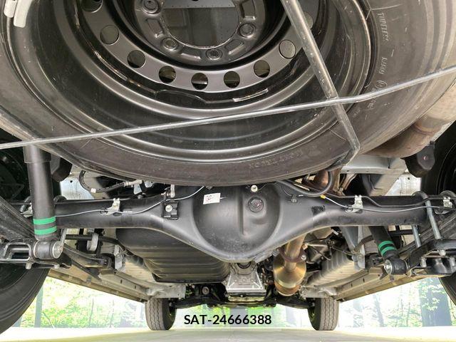 Toyota HIACE VAN 2025-08 8038794-18