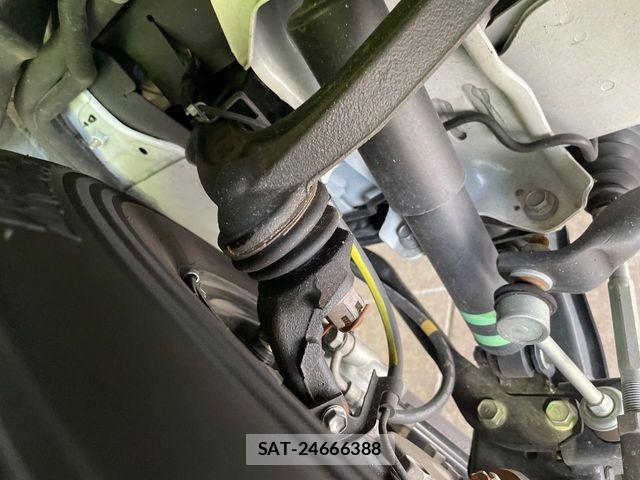 Toyota HIACE VAN 2025-08 8038794-19