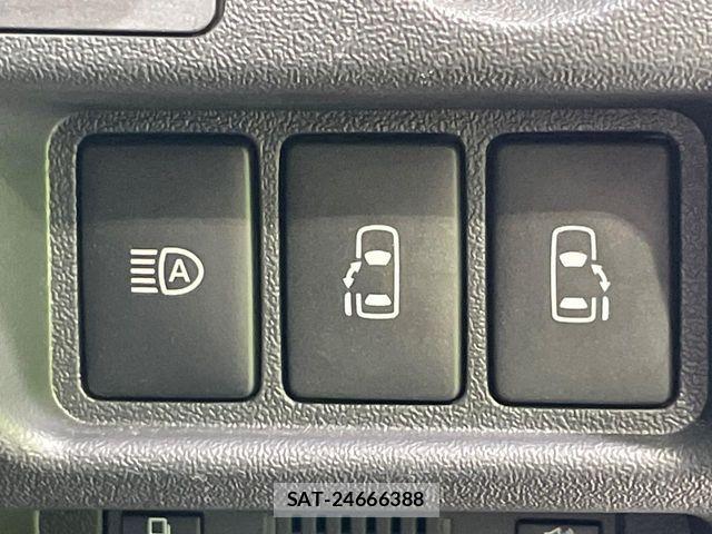 Toyota HIACE VAN 2025-08 8038794-2