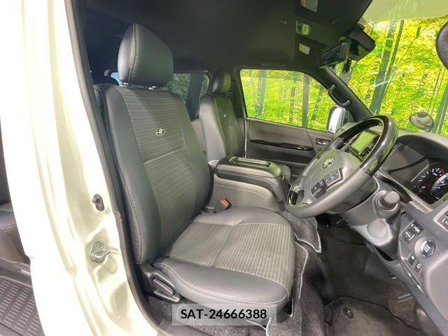 Toyota HIACE VAN 2025-08 8038794-7