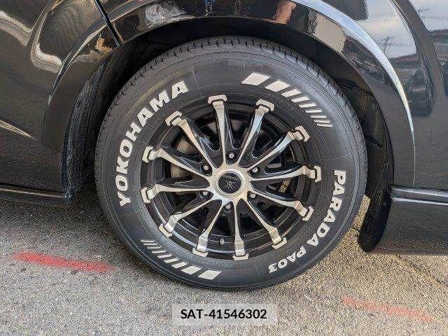 Toyota HIACE VAN 2012-10 8038840-12