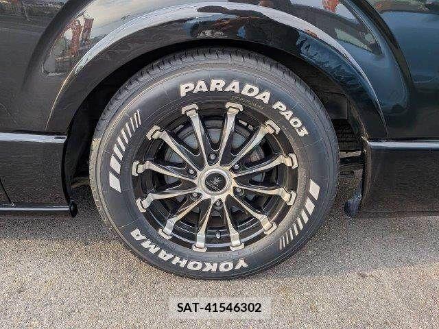 Toyota HIACE VAN 2012-10 8038840-27