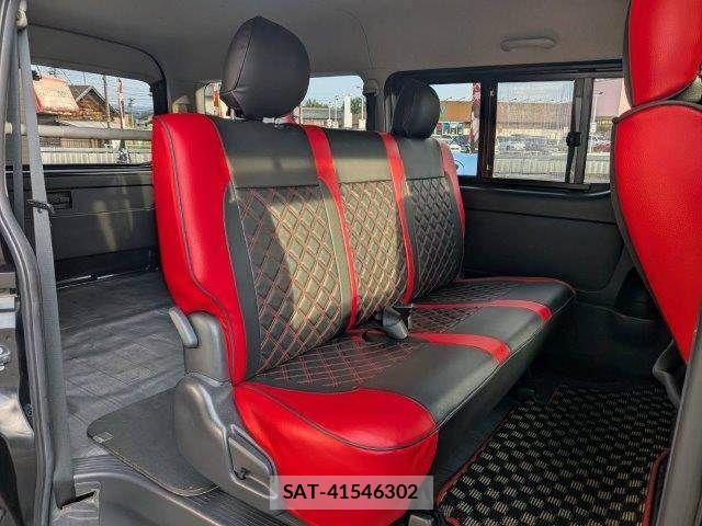 Toyota HIACE VAN 2012-10 8038840-7