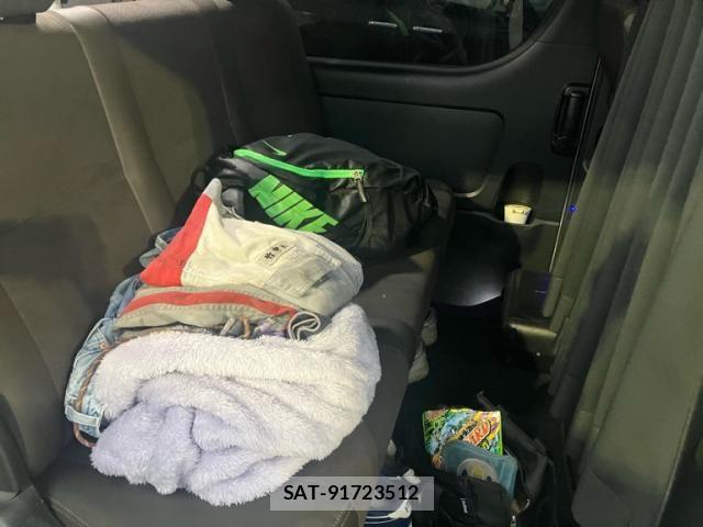 Toyota HIACE VAN 2019-07 8038830-10