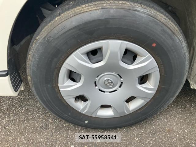 Toyota HIACE VAN 2022-03 8038820-9