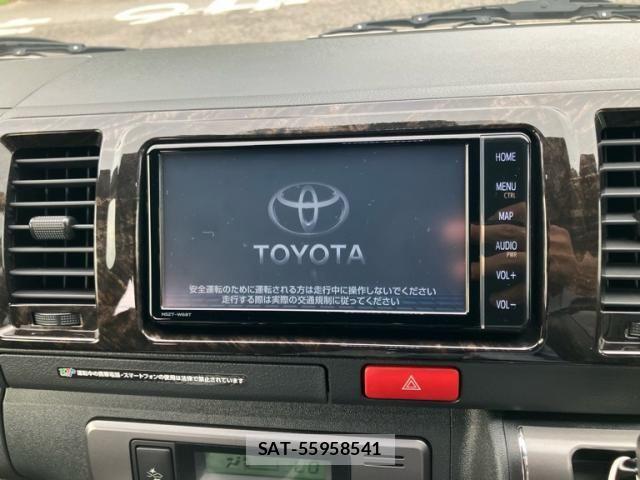 Toyota HIACE VAN 2022-03 8038820-19