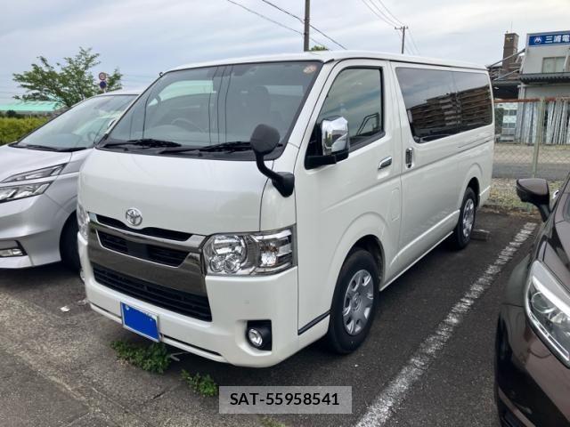 Toyota HIACE VAN 2022-03 8038820-2