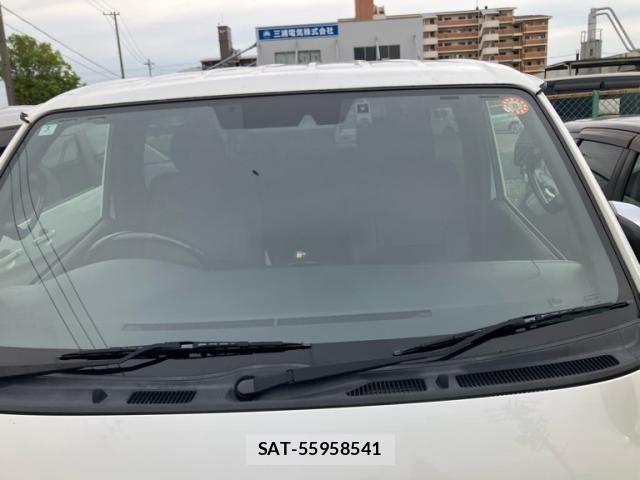 Toyota HIACE VAN 2022-03 8038820-4
