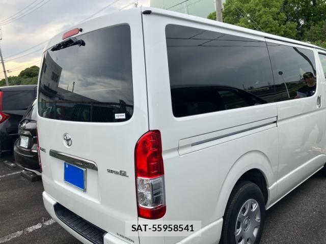 Toyota HIACE VAN 2022-03 8038820-5