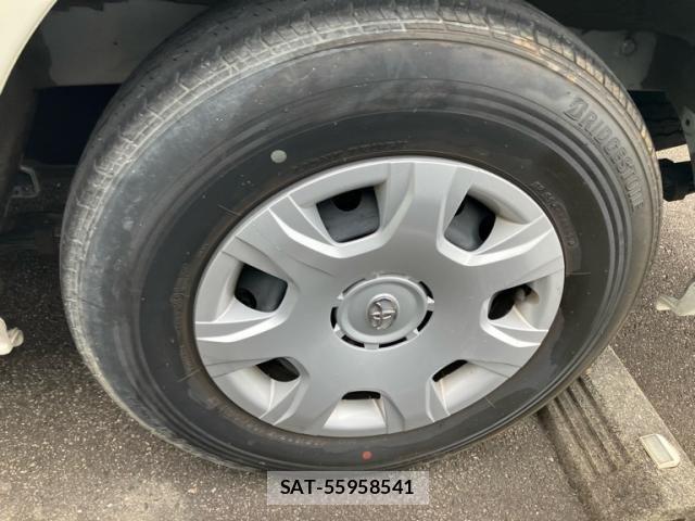 Toyota HIACE VAN 2022-03 8038820-8