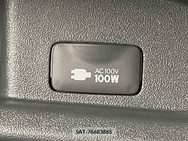 Toyota HIACE VAN 2025-03 8038792-5