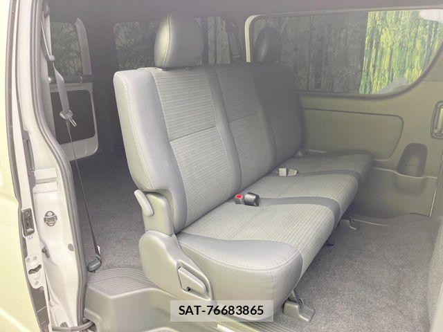 Toyota HIACE VAN 2025-03 8038792-8