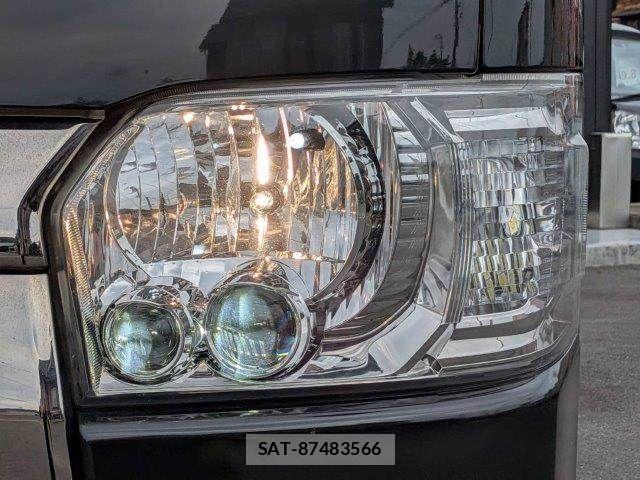 Toyota HIACE VAN 2020-01 8038842-11