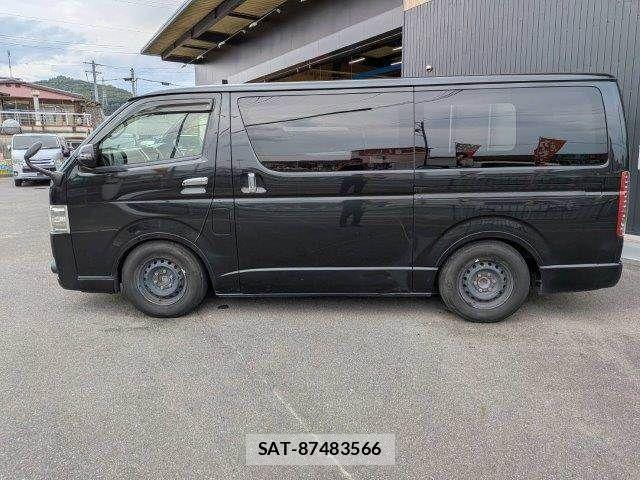 Toyota HIACE VAN 2020-01 8038842-20
